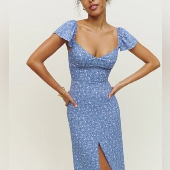 Reformation Baxley Midi Short Sleeve Dress in Eve Blue Floral | US 0 UK 4 - Picture 1 of 11